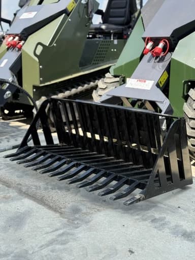 Hundal SkidLoader thumbnail