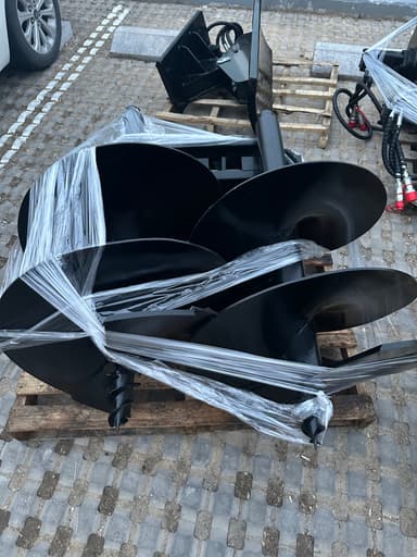 Hundal SkidLoader thumbnail